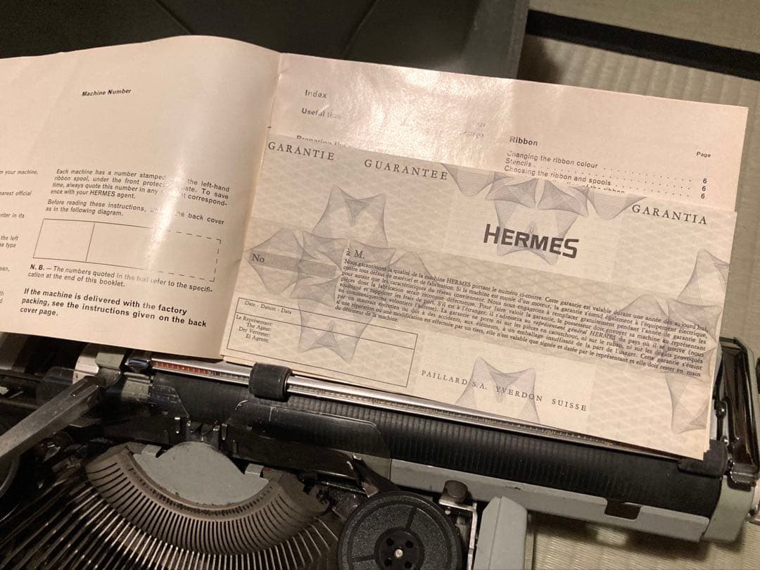 専用ページHermes 3000 タイプライター ケース付き　1970年　小瓶付
