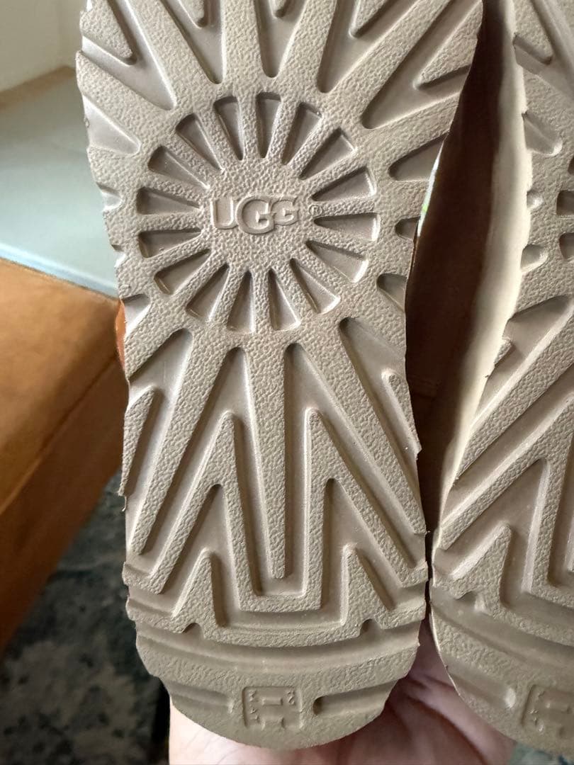 MT 　UGG ムートンブーツ　キャメル　23cm