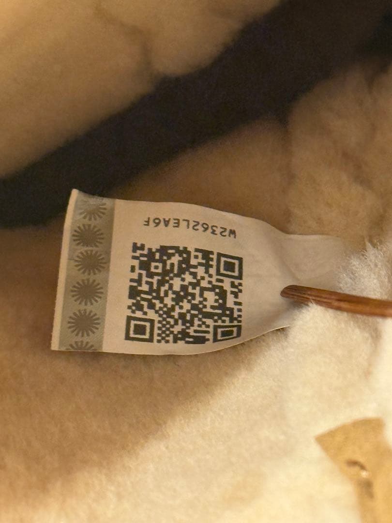 MT 　UGG ムートンブーツ　キャメル　23cm