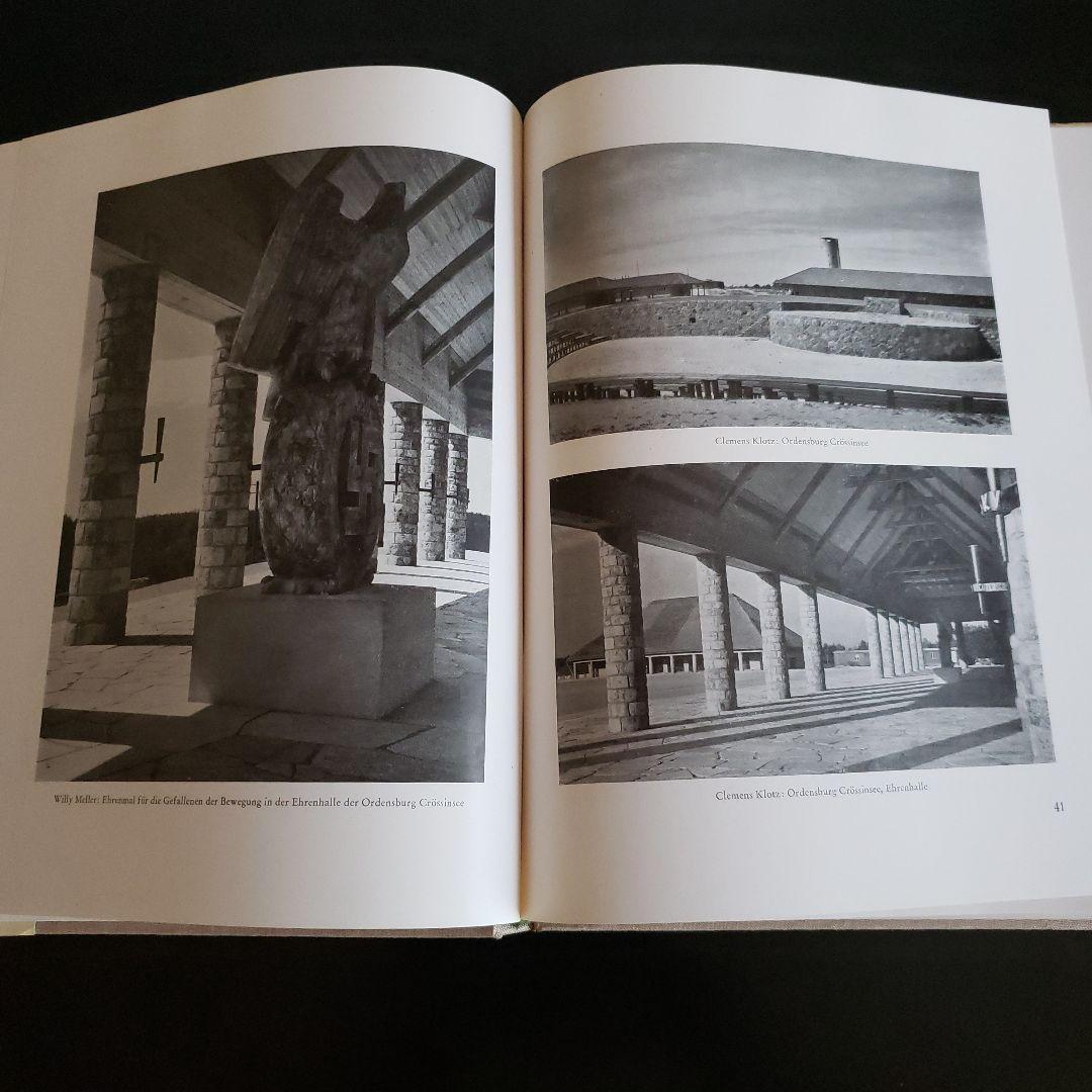 洋書 ARCHITEKTUR UND BAUPLASTIK DER GEGENWART