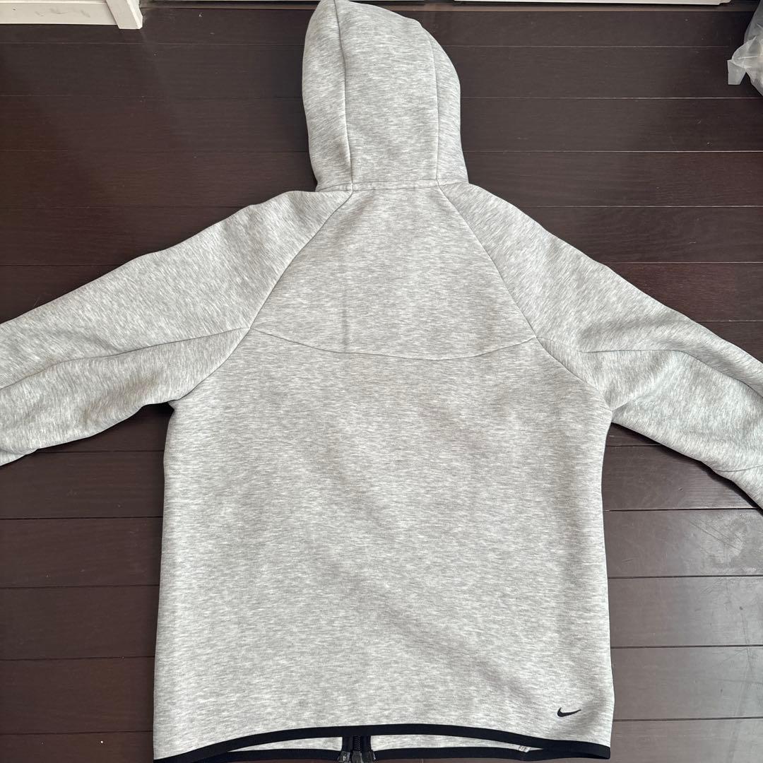 Nike テックフリース フルジップフーディ Mサイズ グレー