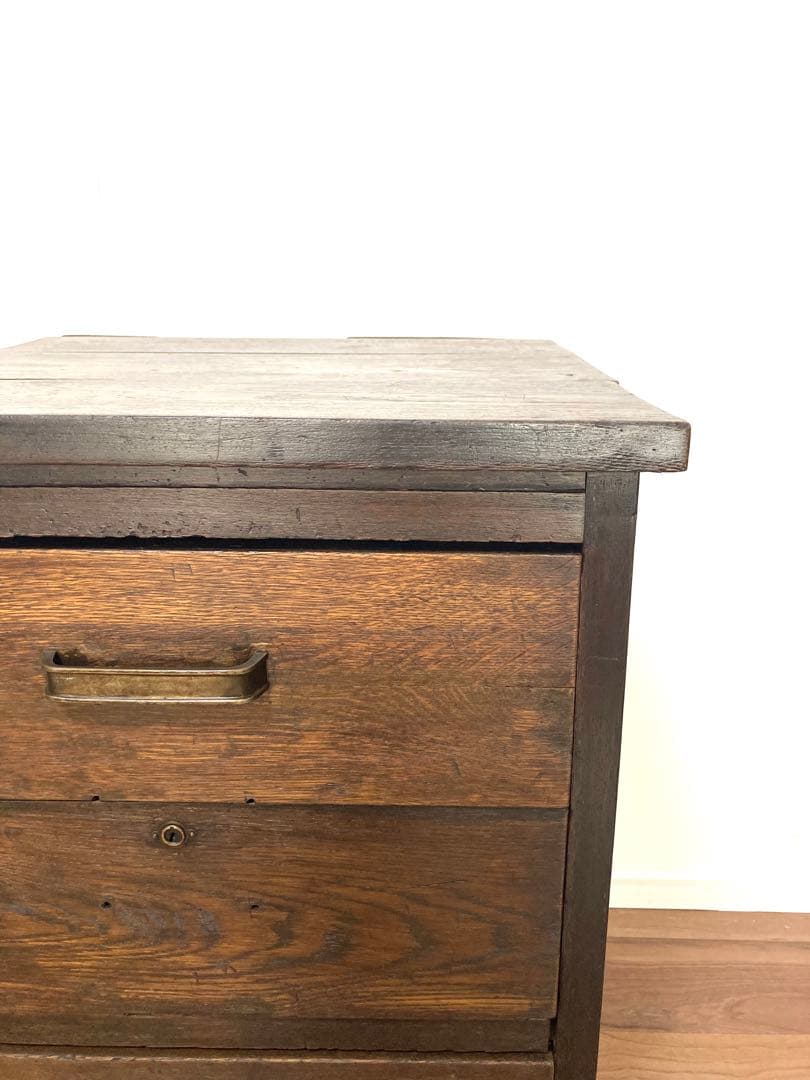 【メンテ済み】味のあるアンティークの木製引出し　 ベッドサイドテーブル　工具入れ