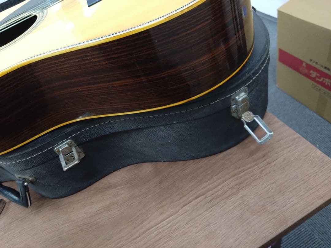 モーリス　Morris w-25 アコースティックギター ハードケース付き