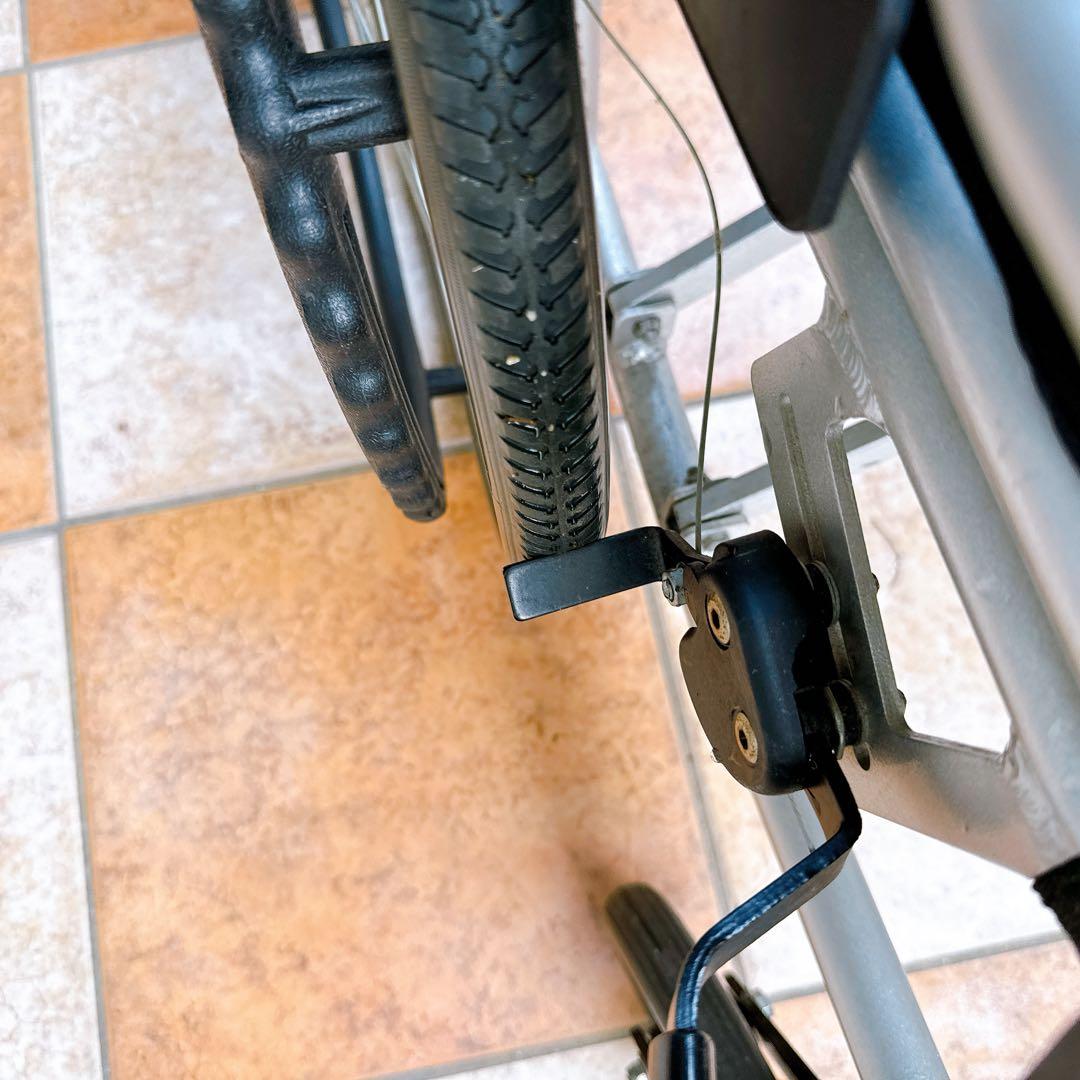 ケアテックジャパン　自走式車椅子　折りたたみ車椅子