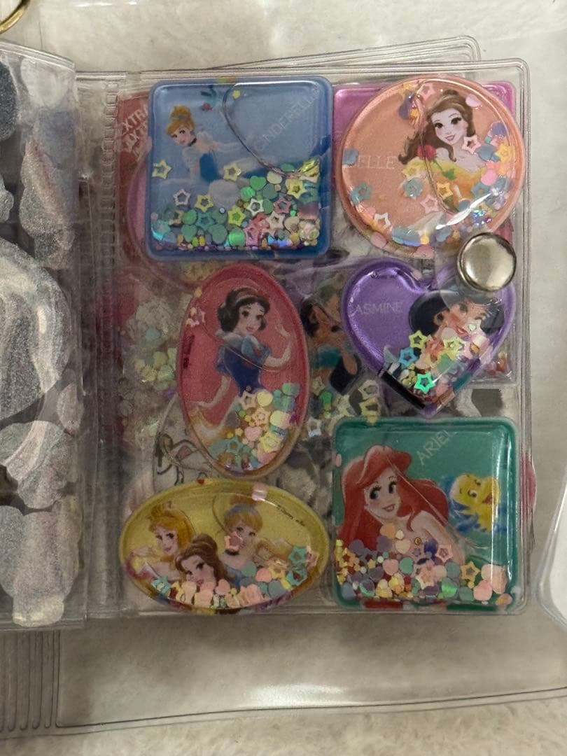 【当日発送可能】シール帳完成品 23P 平成女児 当時品あり