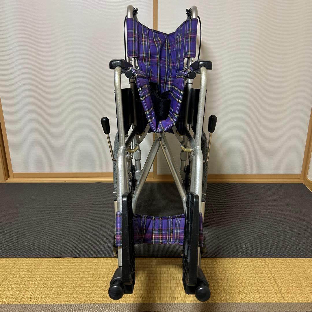 カワムラサイクル アルミ製標準型車いす 介助式 エアタイヤ