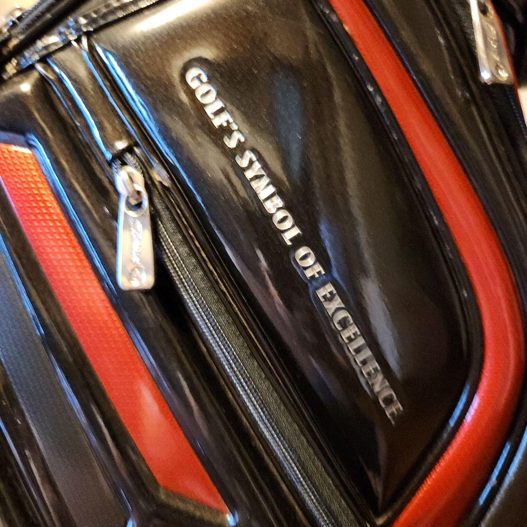 タイトリスト　メダリオン　3点式　キャディバッグ　9.5型　ツアーモデル