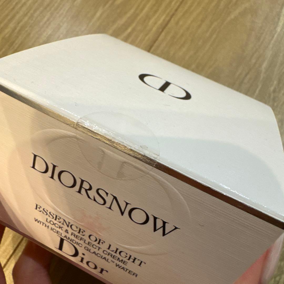 【新品未使用】DIOR  ESSENCE OF LIGHT 50ml