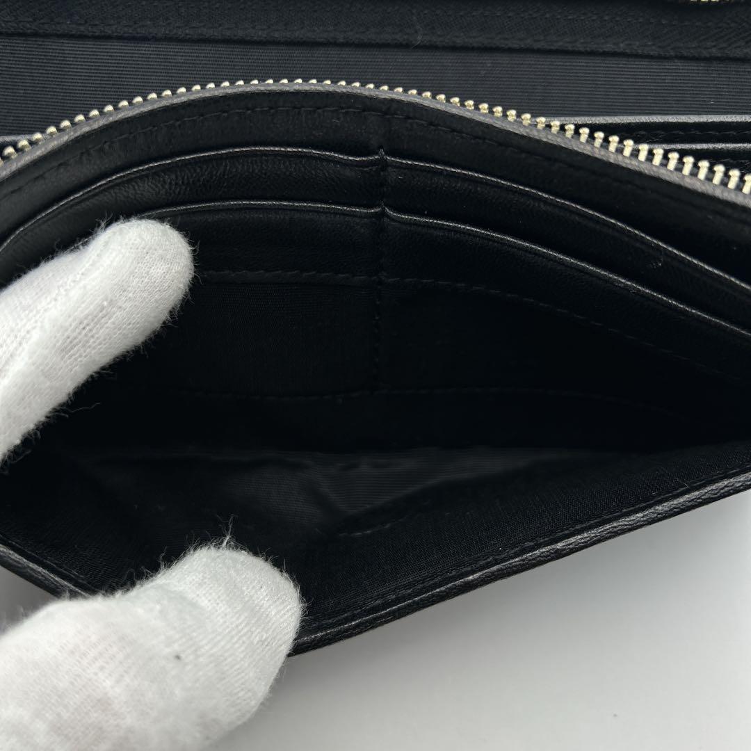 Vivienne Westwood 長財布 安全ピンク キルティング フラップ