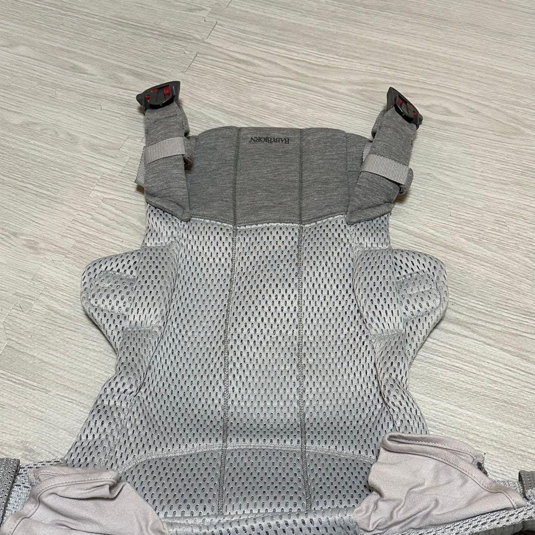 ベビービョルン　ベビーキャリア　ハーモニー　メッシュ