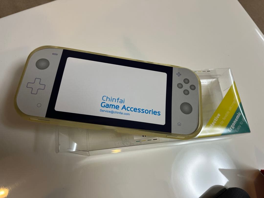 任天堂　switch Lite