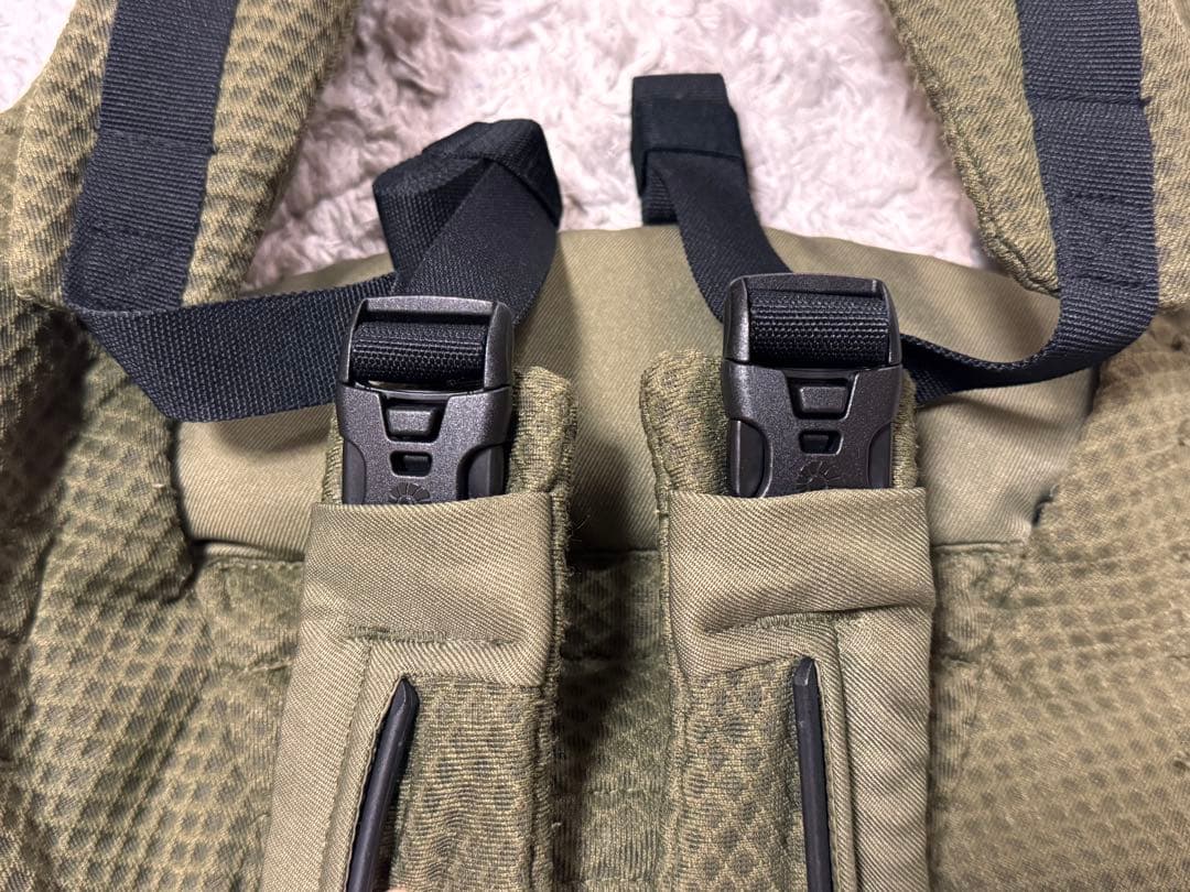 【美品】ergobaby OMNI Breeze 抱っこ紐 オリーブグリーン