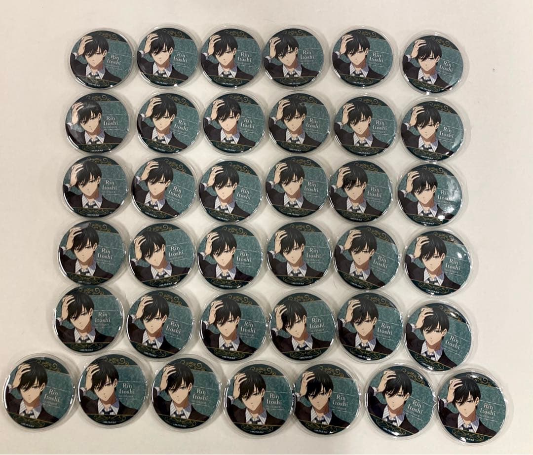 ブルーロック　糸師凛　玉座缶バッジ　37個セット　33260106J02S