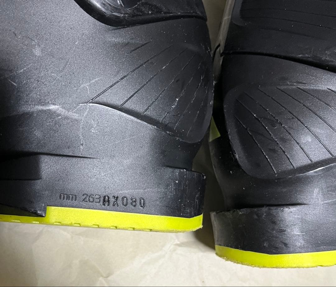 Fischer RC4 60 子ども用スキー ブーツ