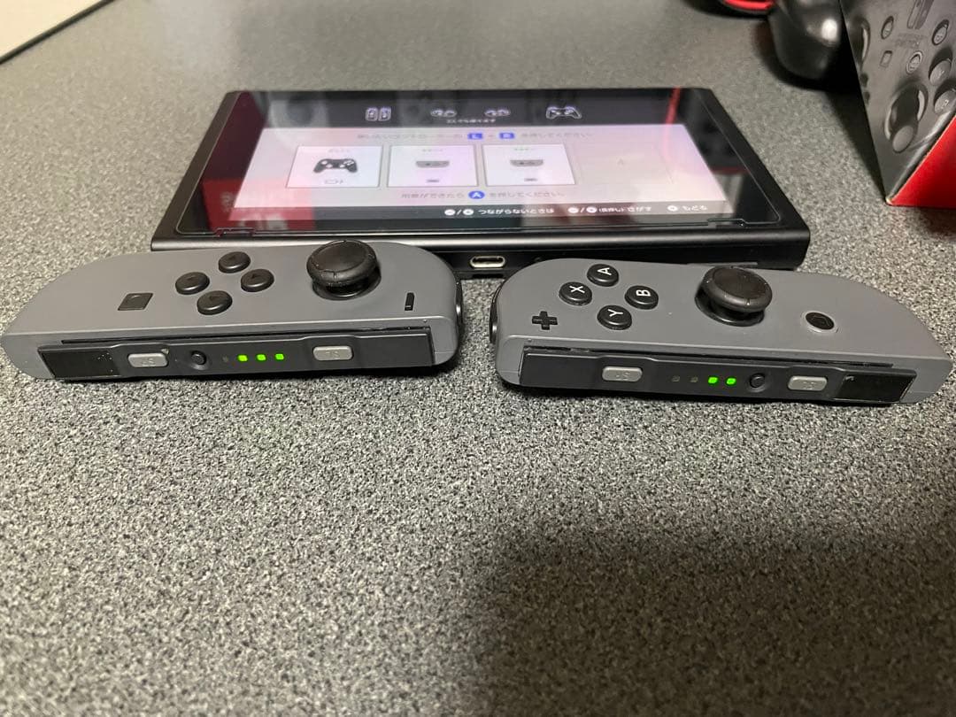 任天堂　Nintendo Switch スイッチ 本体 プロコン　セット