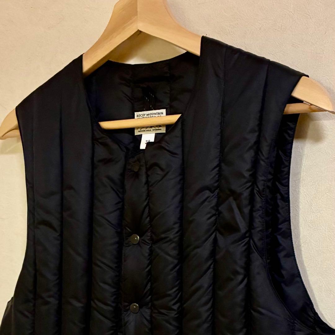 ロッキーマウンテン　シックスマンス　ダウンベスト　ブラック　38
