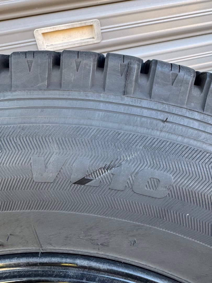 【正月セール¥1000引き】ブリザックスタッドレスVL10 タイヤホイールセット