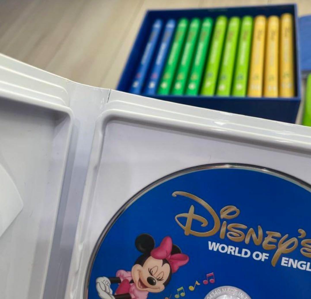 DWE シングアロング、プレイアロング、ストレートプレイ、PAのおもちゃ付