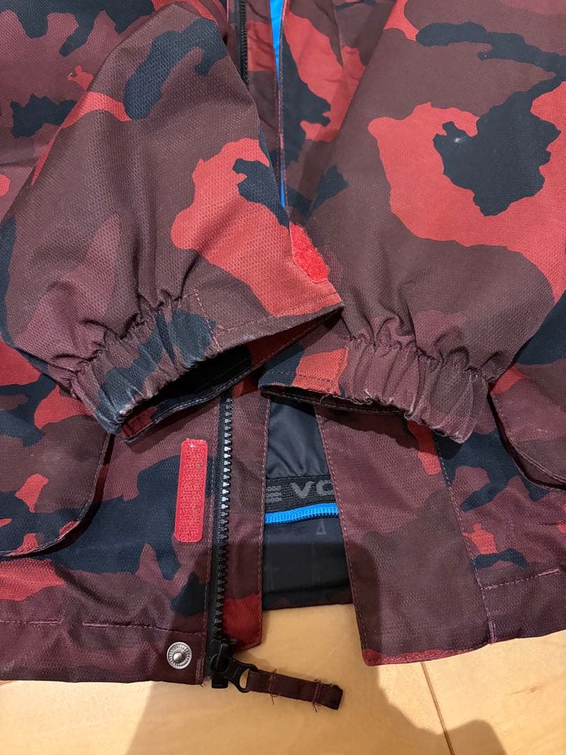 値下　volcom ボルコム　スノーボードウェア　US12 150センチジュニア