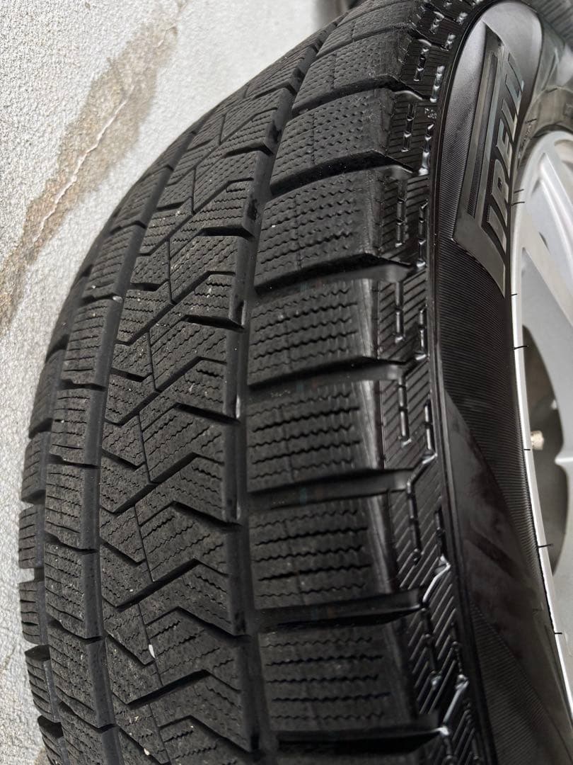 Volkswagen Tiguan 18インチ ホイール+スタッドレスセット