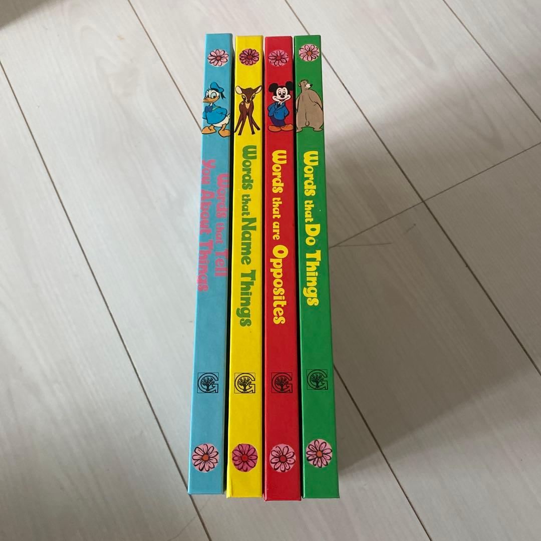 ディズニー英語システム　絵本 words that name things他