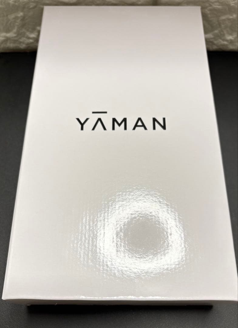 YAMAN巻くだけ「くびれキュットモア」　新品