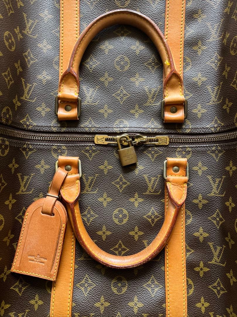 【直営店購入】“旅行にプレゼントに”美品ルイヴィトン　モノグラム キーポル50