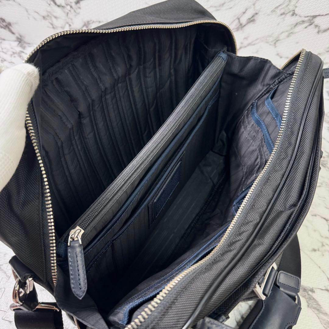 トゥミ　JARVIS ラップトップ ブリーフケース　ビジネスバッグ　2way