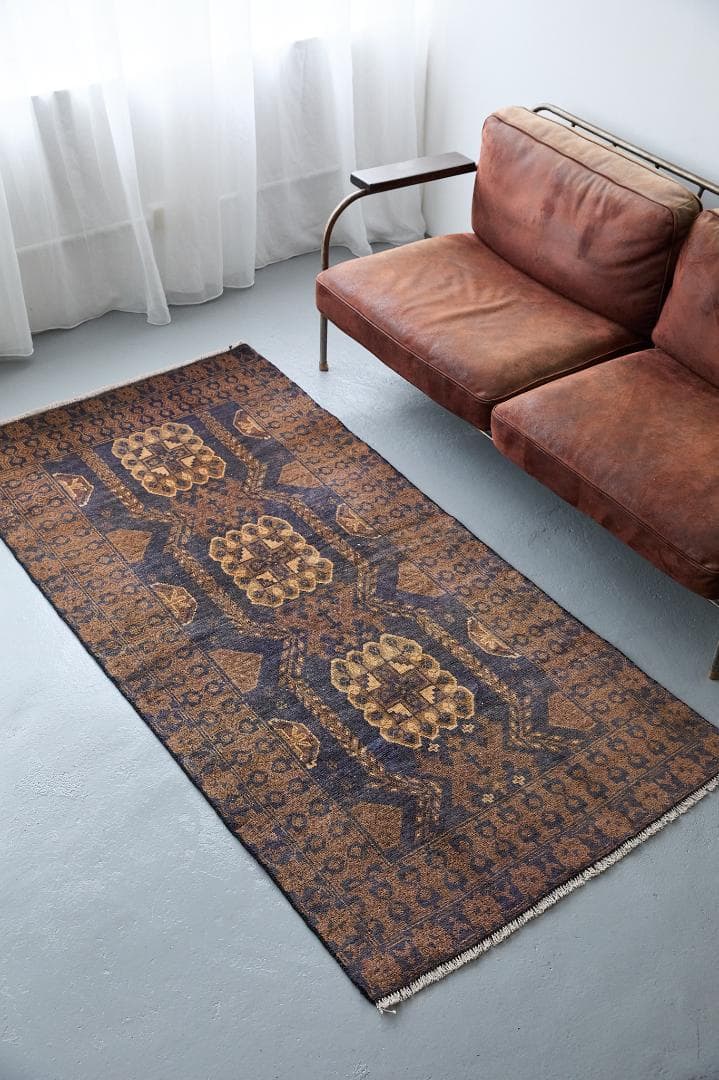 ヴィンテージラグ　トライバルラグ　バルーチ族（205×102cm）茶・濃茶・紺