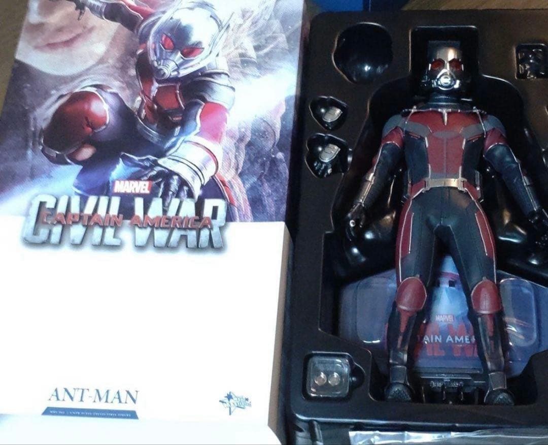 ホットトイズ　アントマン　最終値下げ