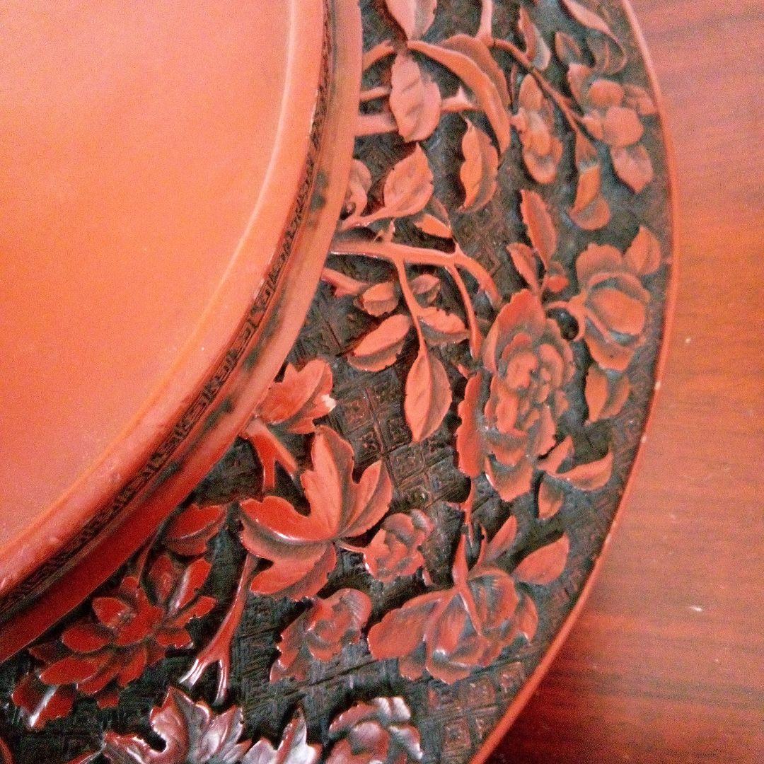 中国古玩　大清乾隆年製　堆朱　菓子鉢　唐草蝙蝠模様