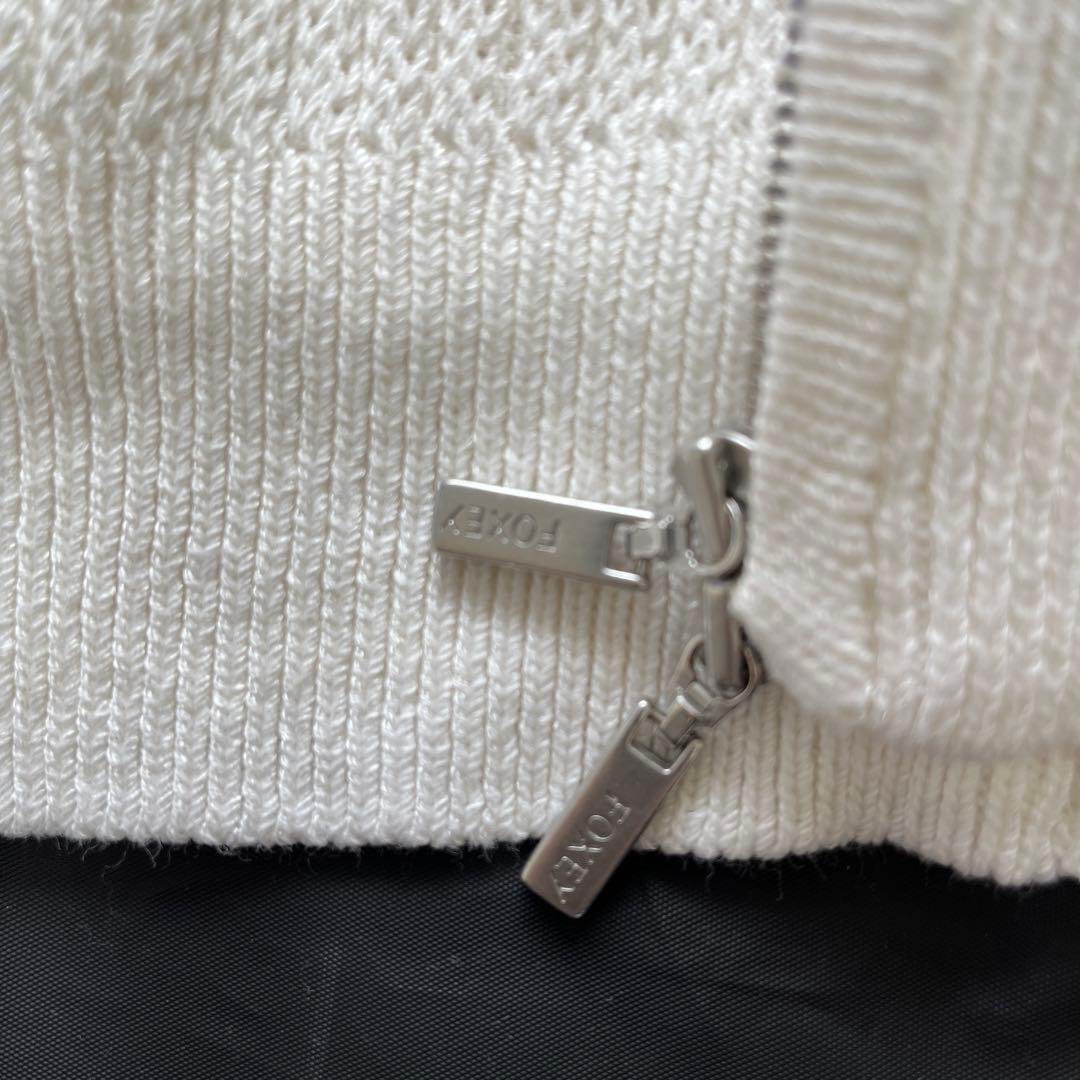 フォクシー HoodieFanニットパーカー ダブルジップ 38676　ロゴ