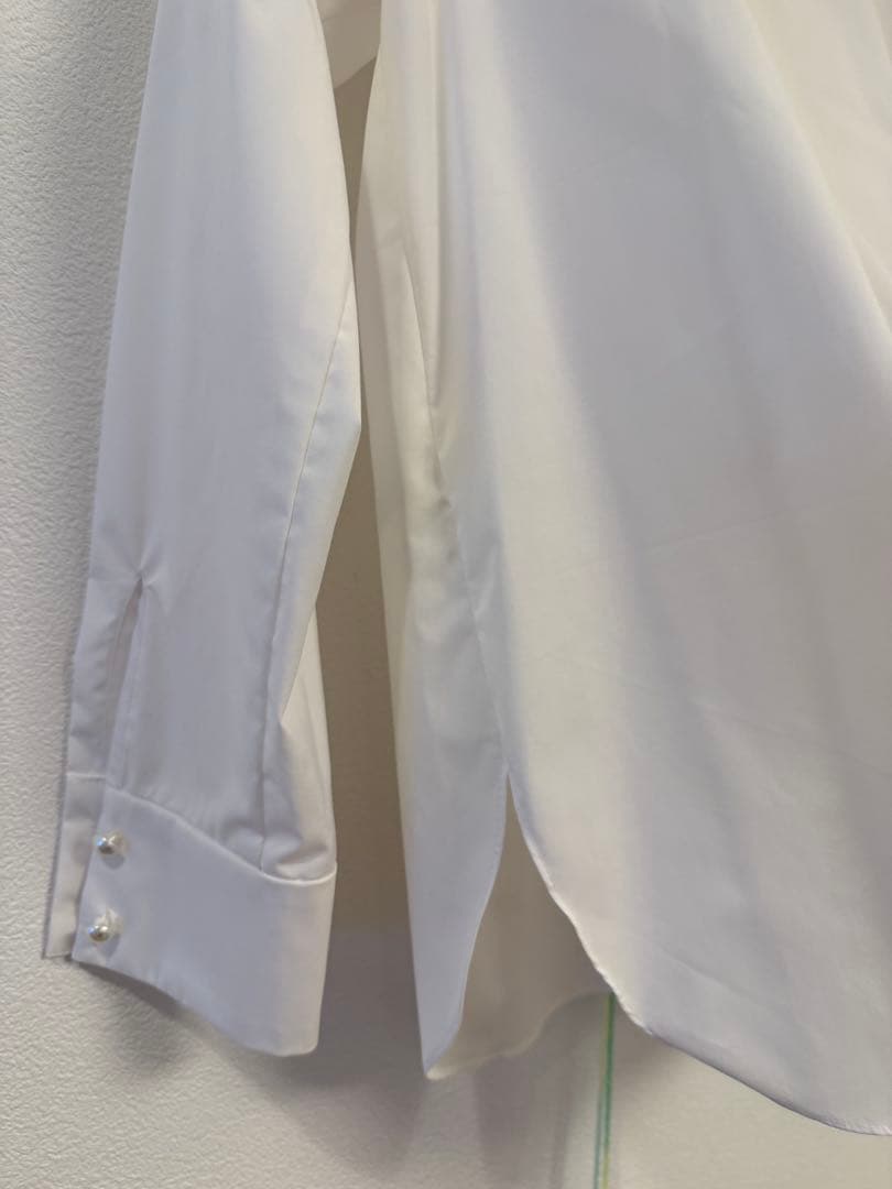 M-PREMIER ブロードクロスフリルプラケットシャツ白　36 パールブラウス