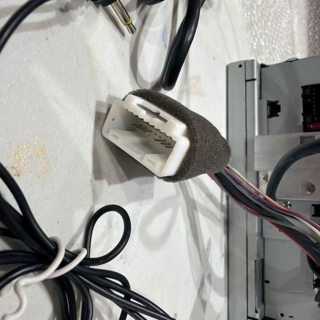 ダイハツ　DUK-W69D　ディスプレイオーディオ　DVD　Bluetooth