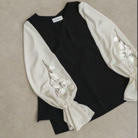 iconology 春を着るセットアップ 〈＊ブラウスのみ〉白木蓮 サイズ2