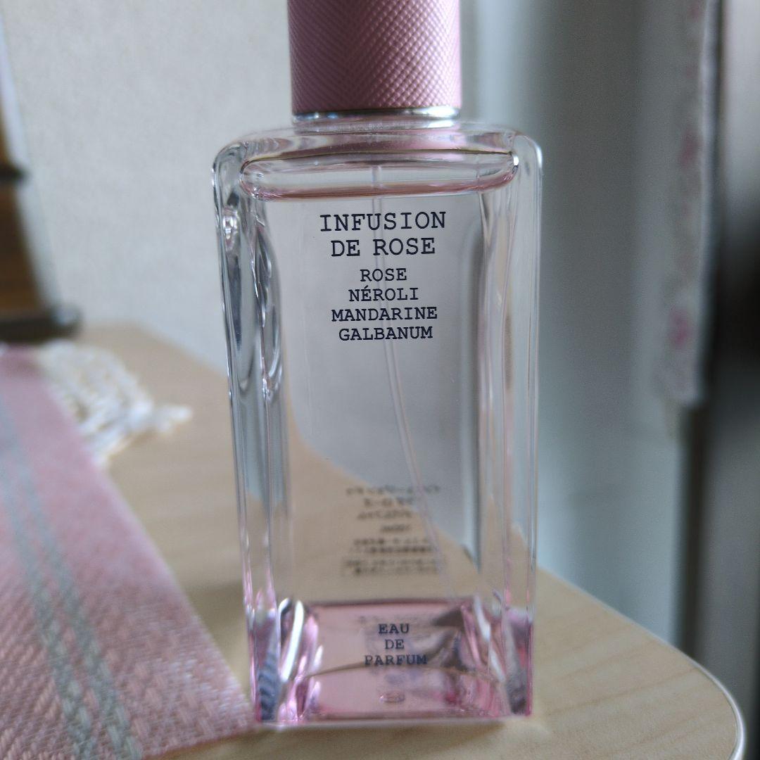 PRADA INFUSION DE ROSE 香水