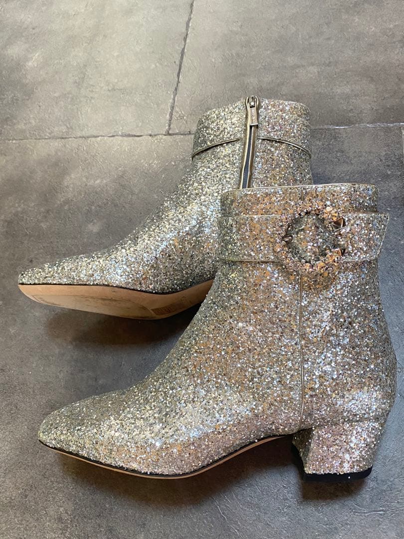 ジミーチュウ グリッターシルバー アンクルブーツ
