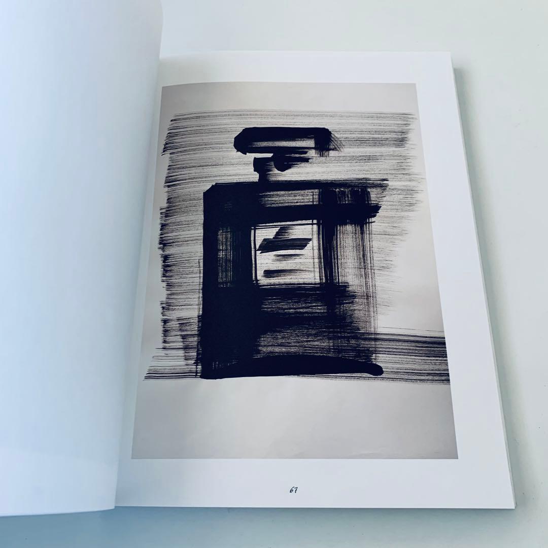 【非売品・新品】香水付きブック「CHANEL N°5」100周年記念 限定キット