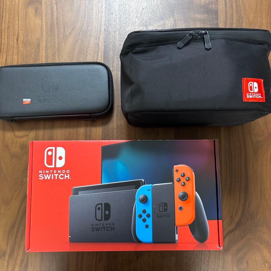 【美品】Nintendo Switch本体＆付属品＆SDカード＆バッグセット