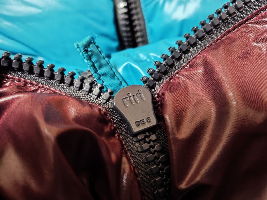 DUVETICA デュベティカ イタリア製 メンズ ダウンベスト フーディ M