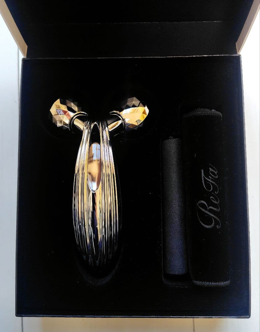 ReFa フェイスケアローラー シルバー