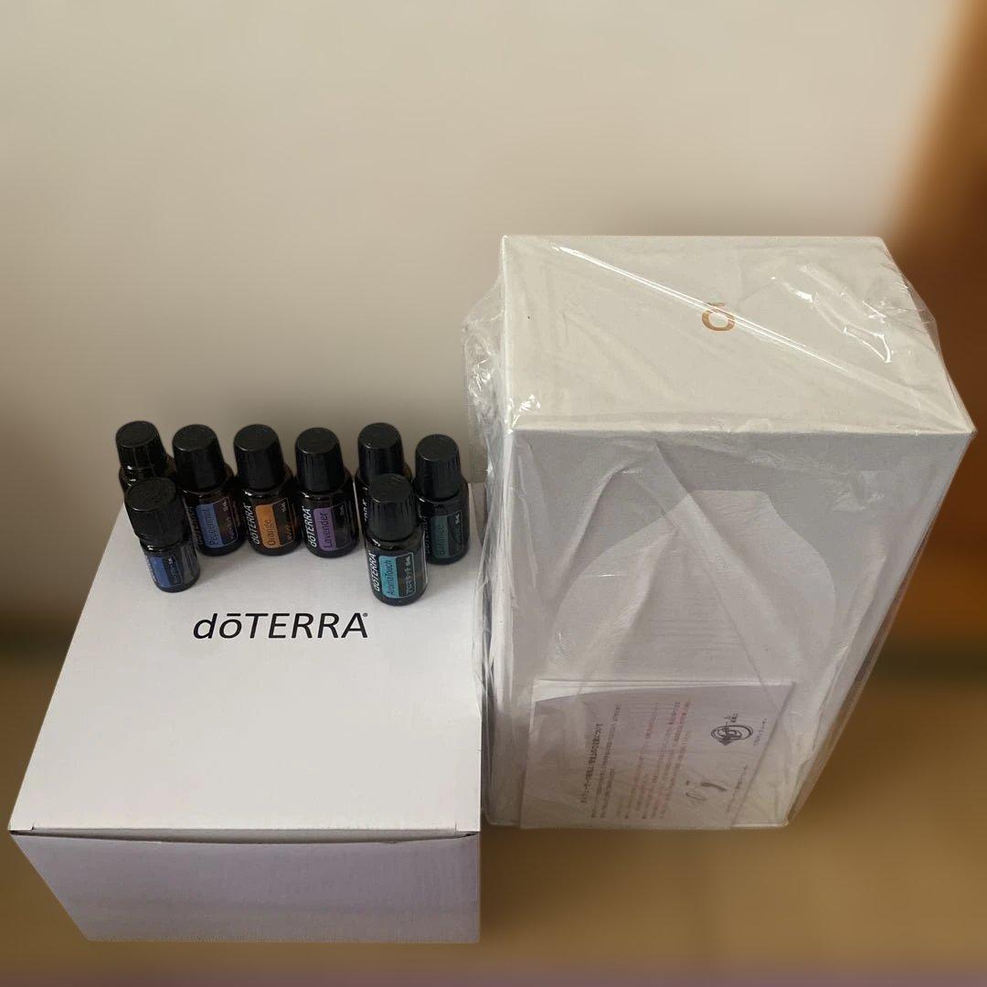 doTERRA アロマタッチオイル8本　アロマディフューザー　木箱　セット