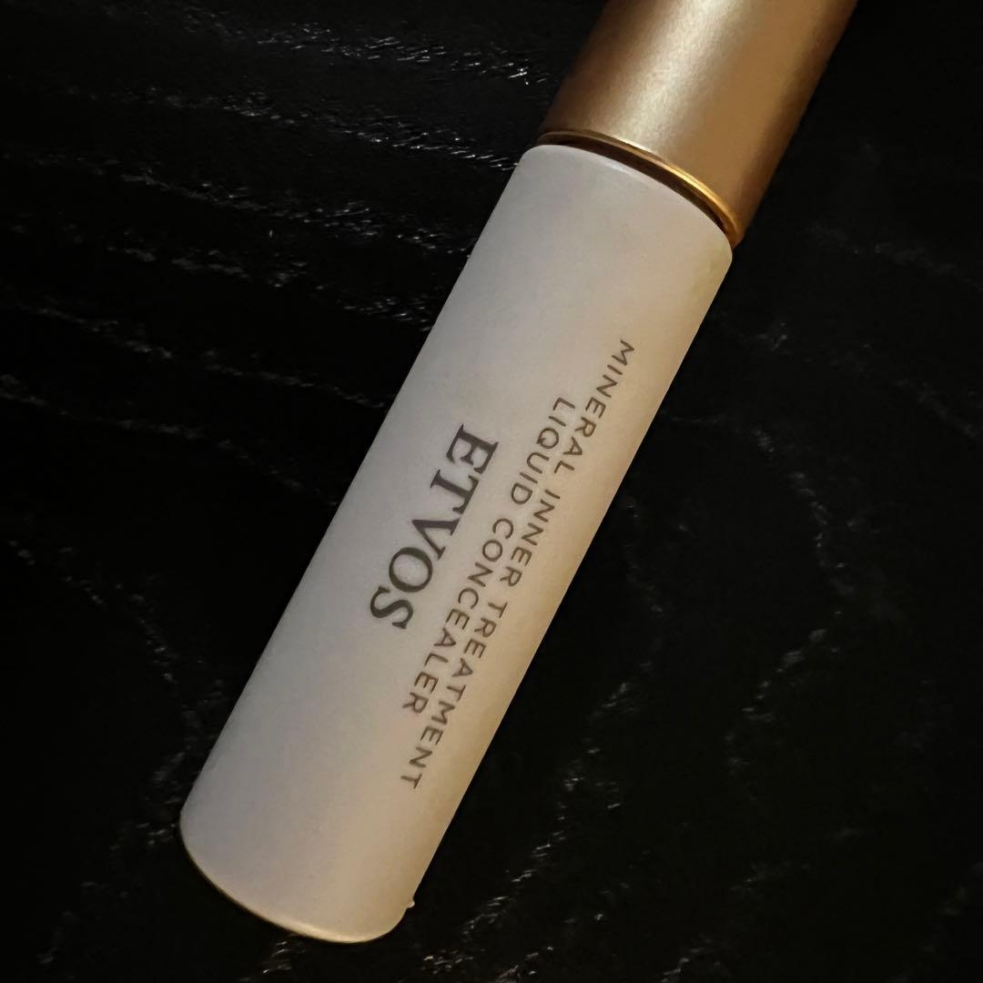 エトヴォス ミネラルインナートリートメントリキッドコンシーラー