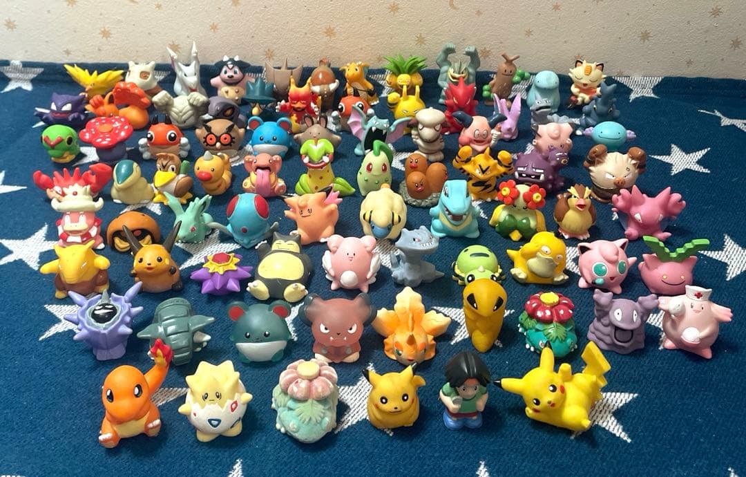 初期ポケモン　ゆび人形　ソフビ