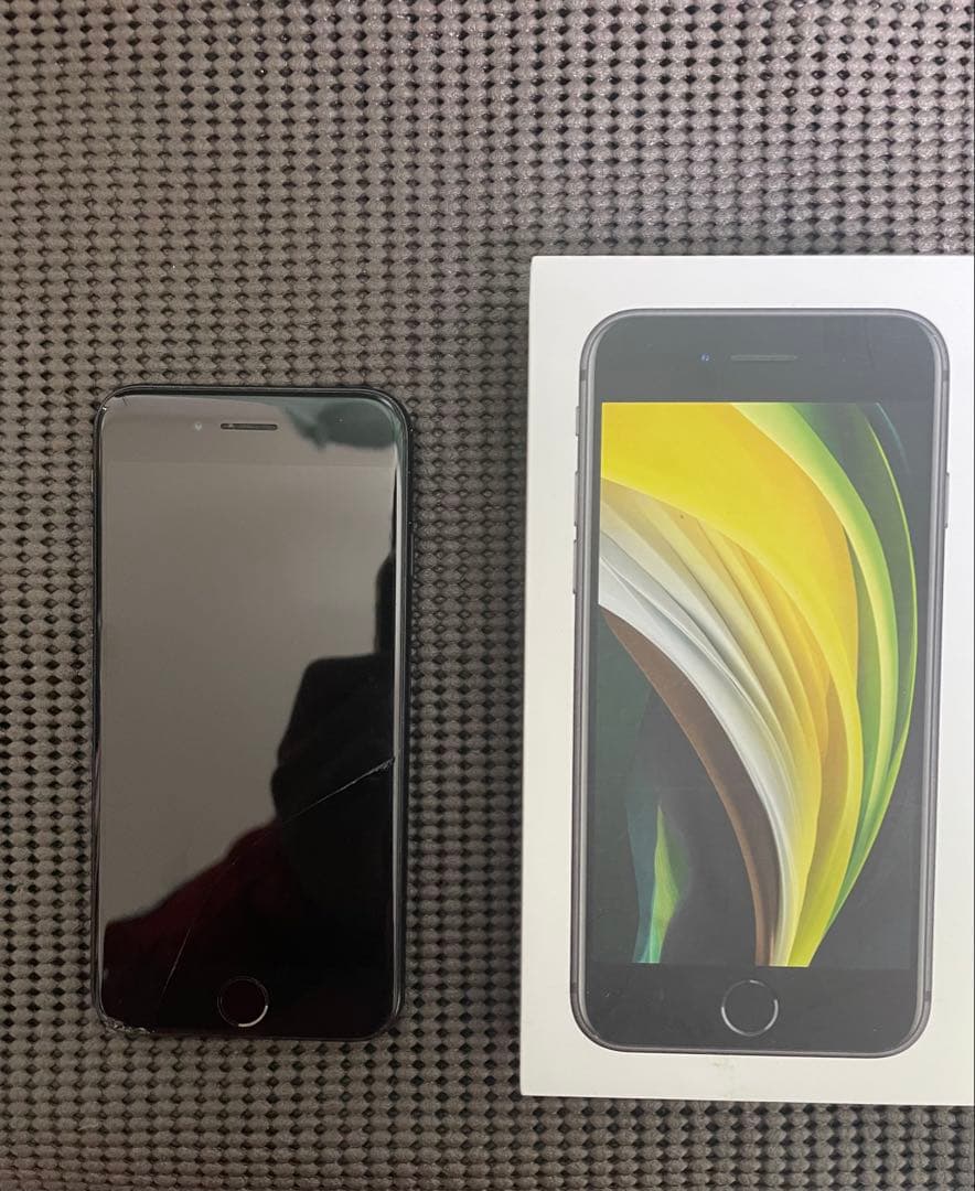 携帯電話本体 iPhone SE