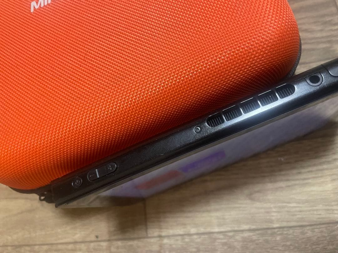 Nintendo switch本体のみ　希少