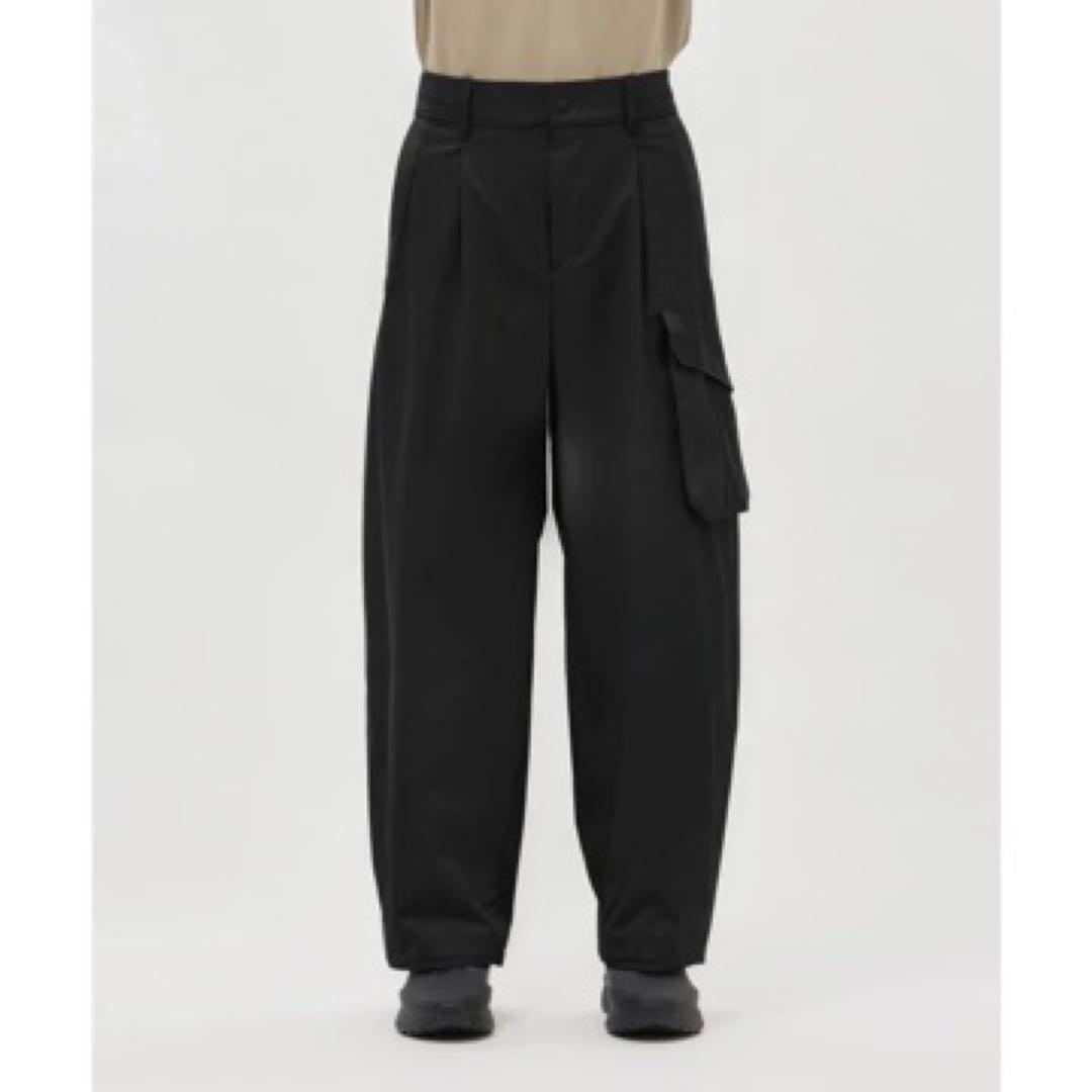 2025AW デサントオルテライン　ストレッチシームレスワイドカーゴパンツ
