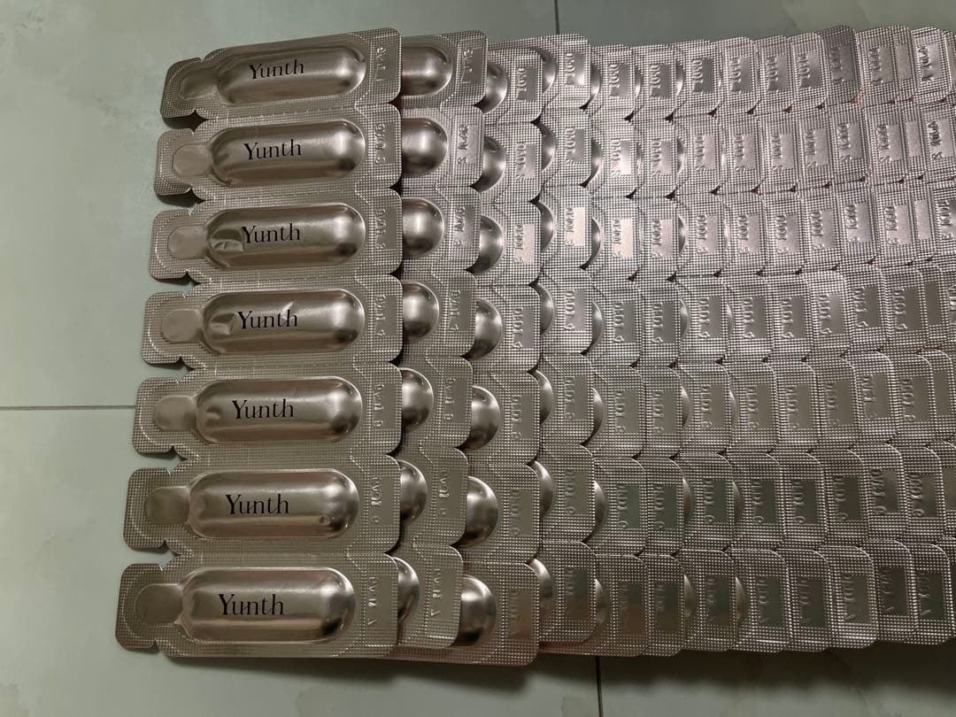 Yunth ホワイトニングセラム美容液7×60個　420個セット