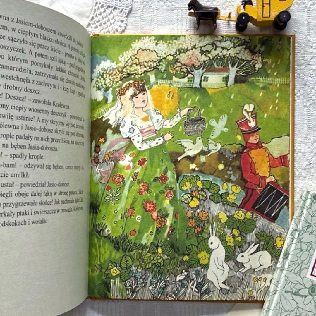 RV175 洋書 ポーランド語絵本 色んな作家さんの7話のお話し♪