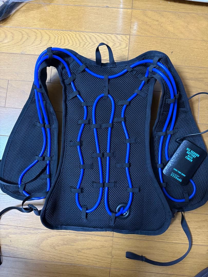 クールベスト 水循環システム付き